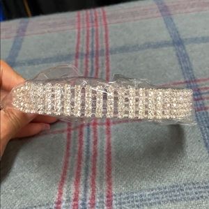 New in bag” diamond” headband